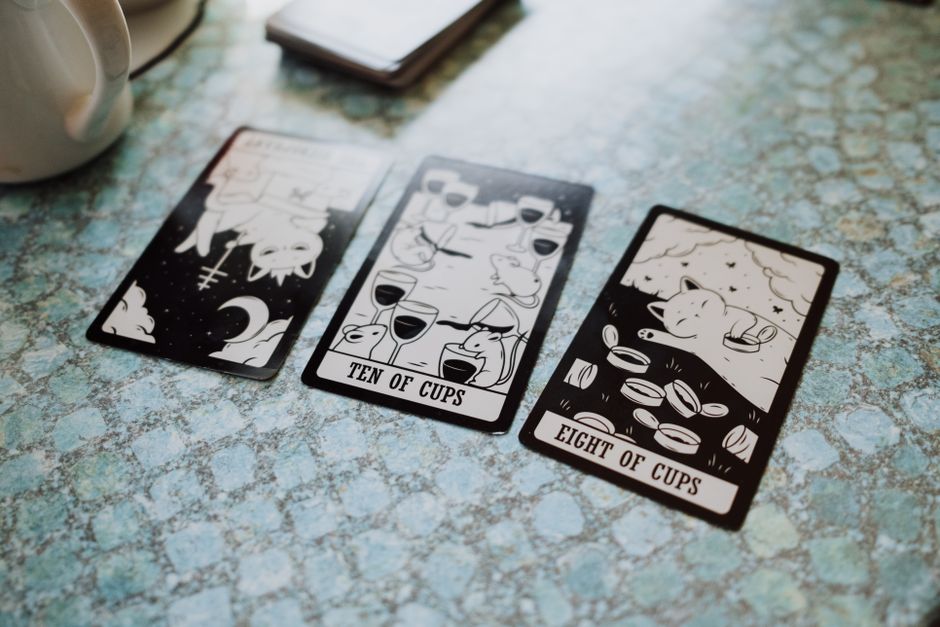 How the Ten of Cups Inspires Deep Self-Reflection on Family and Fulfillment