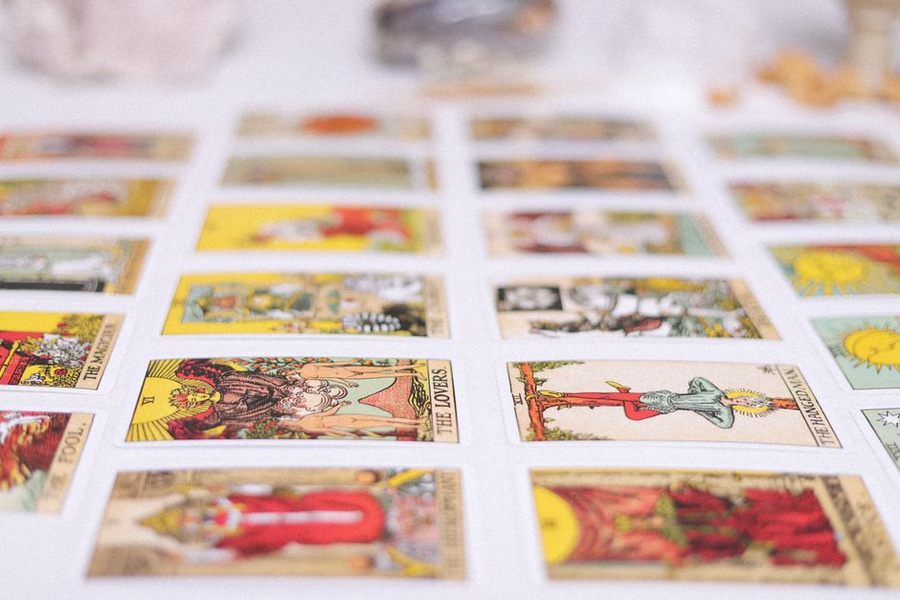 How The Hierophant Card Inspires Beginner Tarot Readers' Self-Knowing