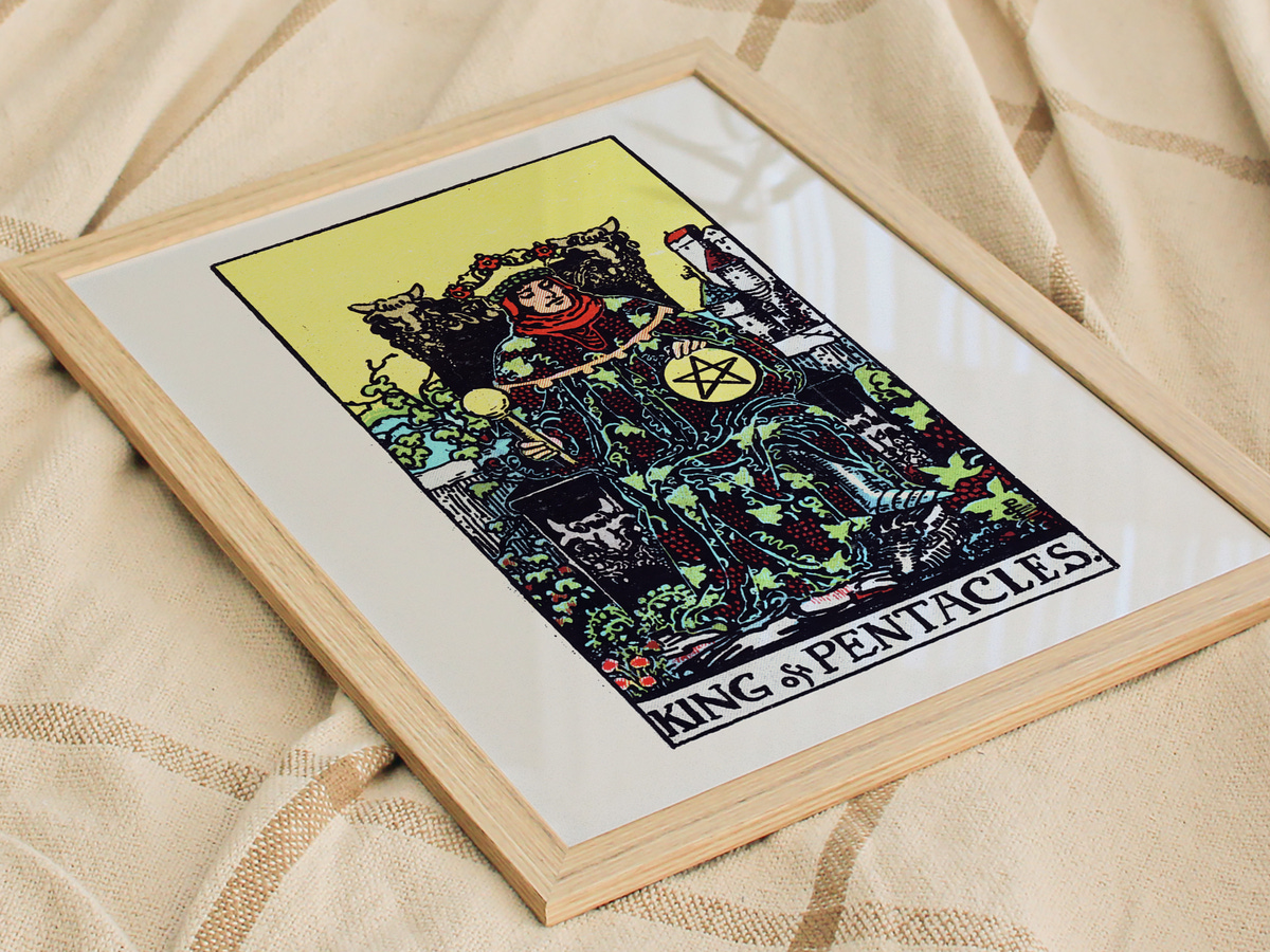 RW-King-of-Pentacles_scene-07