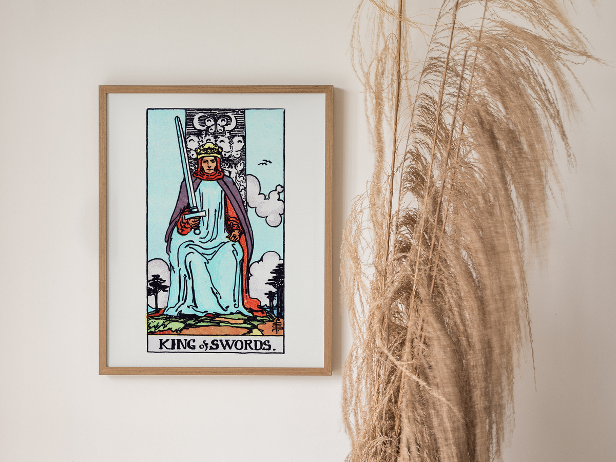 RW-King-of-Swords_scene-03