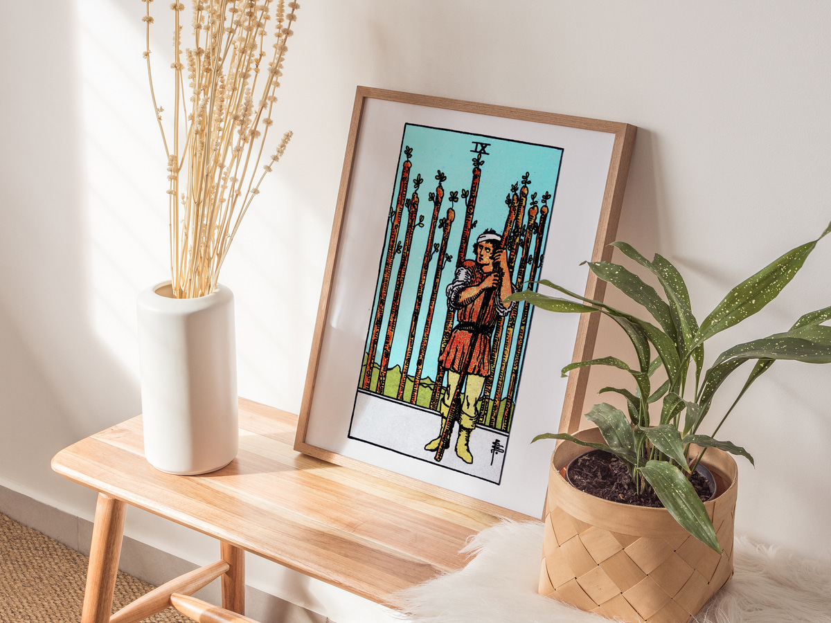 RW-Nine-of-Wands_scene-01