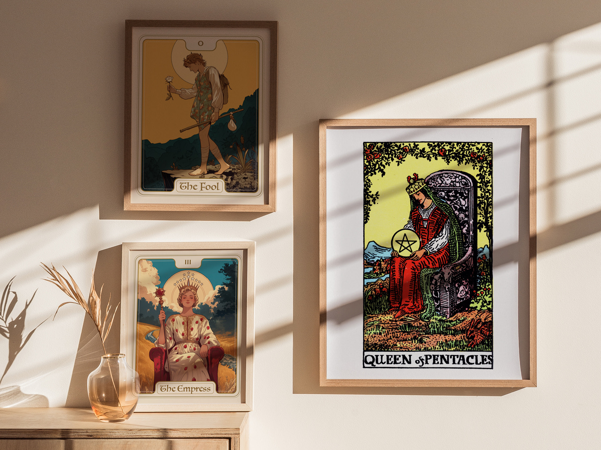 RW-Queen-of-Pentacles_scene-02