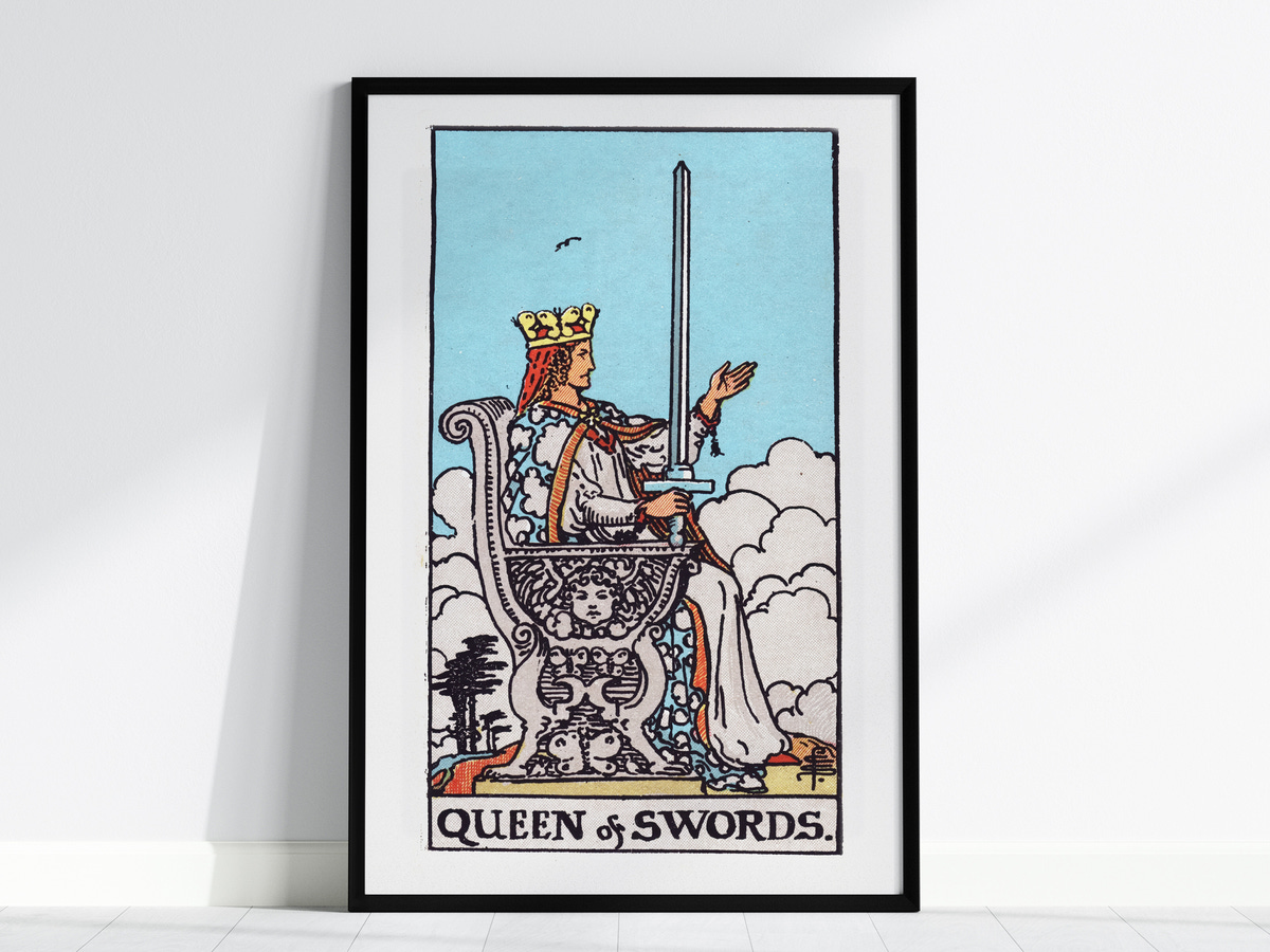 RW-Queen-of-Swords_feature-01-24x36