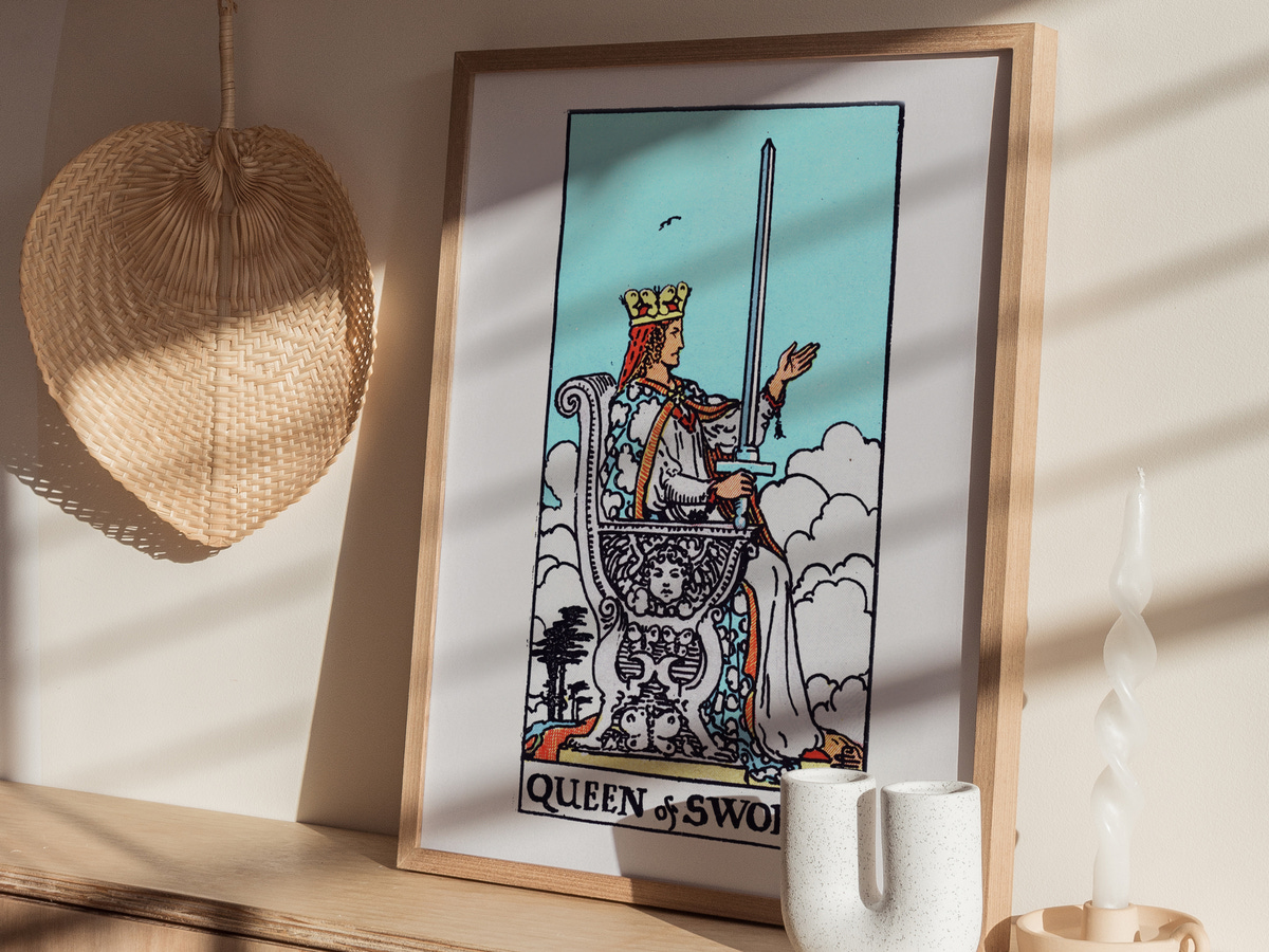 RW-Queen-of-Swords_scene-05