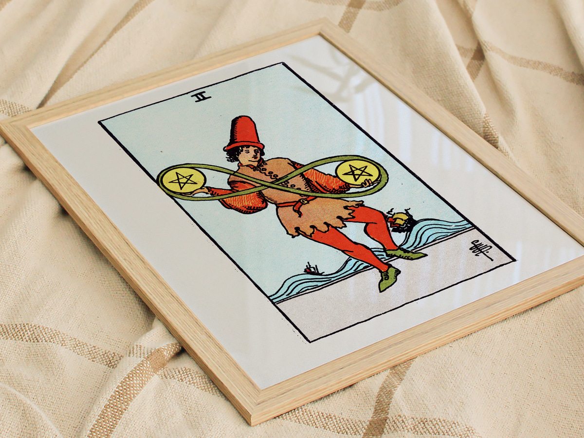 RW-Two-of-Pentacles_scene-07