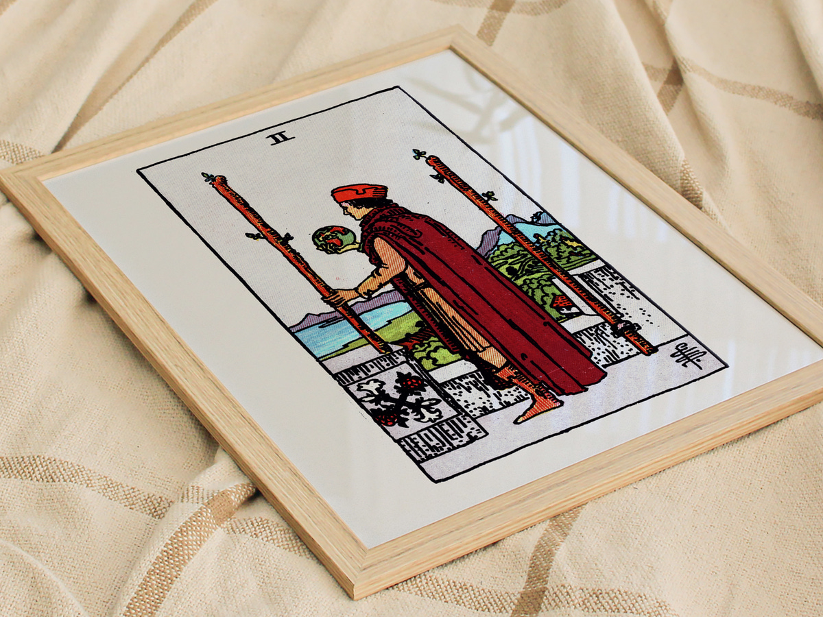 RW-Two-of-Wands_scene-07